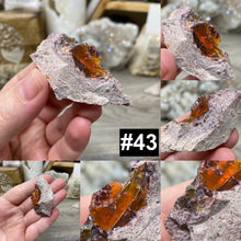 Cargar imagen en el visor de la galería, Rough Mexican Fire Opal in Matrix - Under 30g
