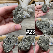 Cargar imagen en el visor de la galería, Pyrite Medium Clusters
