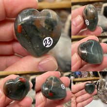 Cargar imagen en el visor de la galería, African Bloodstone 30mm Hearts
