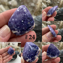 Carica l&#39;immagine nel visualizzatore di Gallery, Morado Opal / Violet Flame Opal Cabochon/Cabs
