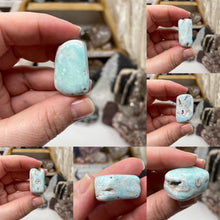 将图像加载到图库查看器中，Blue Aragonite Small Tumble
