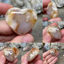 Load image into Gallery viewer, Flower Agate 1.25&quot; Pocket Hearts
