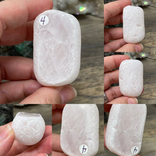 Carica l&#39;immagine nel visualizzatore di Gallery, Rose Quartz Ema Egg #04
