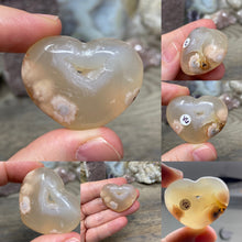 Load image into Gallery viewer, Flower Agate 1.25&quot; Pocket Hearts
