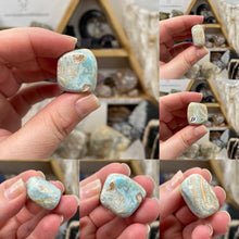 将图像加载到图库查看器中，Blue Aragonite Small Tumble
