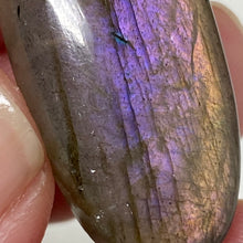 将图像加载到图库查看器中，Purple Labradorite Cabochon #31 * High Quality
