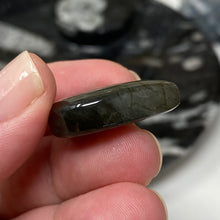 将图像加载到图库查看器中，Purple Labradorite Cabochon #36 * High Quality
