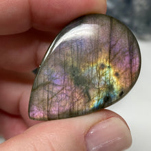 将图像加载到图库查看器中，Purple Labradorite Cabochon #44 * High Quality
