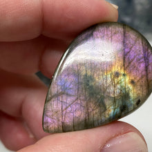 将图像加载到图库查看器中，Purple Labradorite Cabochon #44 * High Quality
