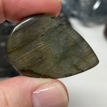 将图像加载到图库查看器中，Purple Labradorite Cabochon #44 * High Quality
