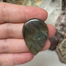 将图像加载到图库查看器中，Purple Labradorite Cabochon #44 * High Quality
