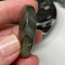 将图像加载到图库查看器中，Purple Labradorite Cabochon #45 * High Quality
