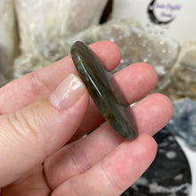 将图像加载到图库查看器中，Purple Labradorite Cabochon #46 * High Quality
