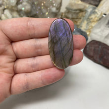 将图像加载到图库查看器中，Purple Labradorite Cabochon #46 * High Quality
