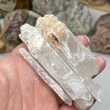 Load image into Gallery viewer, Selenite Rough Set #14
