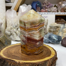 Bild in Galerie-Viewer laden, Green Onyx Extra Quality Octagonal Tower #05
