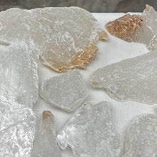 Load image into Gallery viewer, Selenite Rough Set #32
