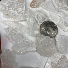 Load image into Gallery viewer, Selenite Rough Set #37
