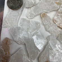 Load image into Gallery viewer, Selenite Rough Set #39
