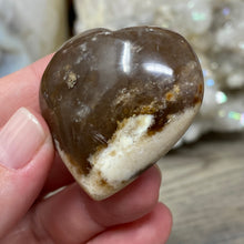 Load image into Gallery viewer, Brown Opal Heart #11
