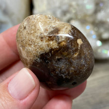 Load image into Gallery viewer, Brown Opal Heart #14
