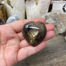 Load image into Gallery viewer, Brown Opal Heart #15
