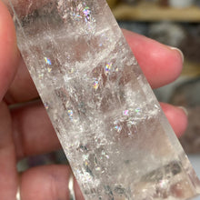 Carica l&#39;immagine nel visualizzatore di Gallery, Clear Quartz Obelisk Tower #13
