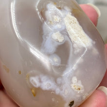 Load image into Gallery viewer, Flower Agate Palm Stone #49
