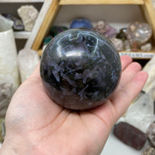 Load image into Gallery viewer, Indigo Gabbro 71mm Sphere
