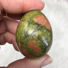 Load image into Gallery viewer, Unakite Egg
