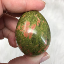 Load image into Gallery viewer, Unakite Egg
