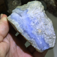 Load image into Gallery viewer, Blue Lace Agate Geode #03
