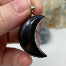 Load image into Gallery viewer, Shungite 1.25&quot; Pendant Moons
