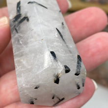 Carica l&#39;immagine nel visualizzatore di Gallery, Black Rutilated Quartz Point #13
