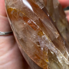 将图像加载到图库查看器中，Red Hematoid &quot;Fire Quartz&quot; Dish / Bowl
