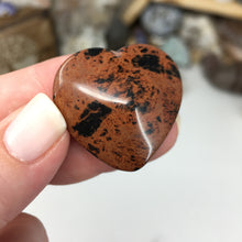 Load image into Gallery viewer, Mahogany Obsidian 1.25&quot; Heart #07
