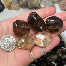 将图像加载到图库查看器中，Smoky Quartz Medium / Large Tumbles
