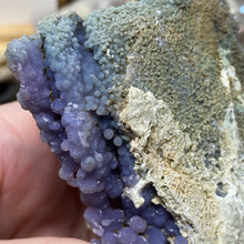 将图像加载到图库查看器中，Grape Agate Botryoidal Purple Chalcedony #02
