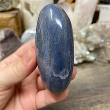 Cargar imagen en el visor de la galería, Lazulite Palm Stone #17
