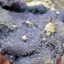 Carica l&#39;immagine nel visualizzatore di Gallery, Grape Agate Botryoidal Purple Chalcedony #01
