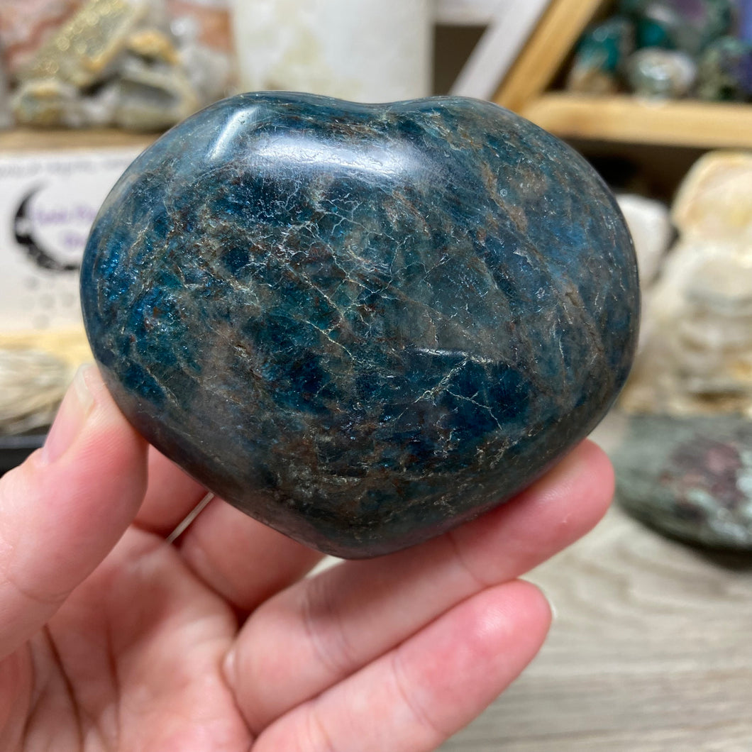 Blue Apatite Large Heart Palm Stone #02