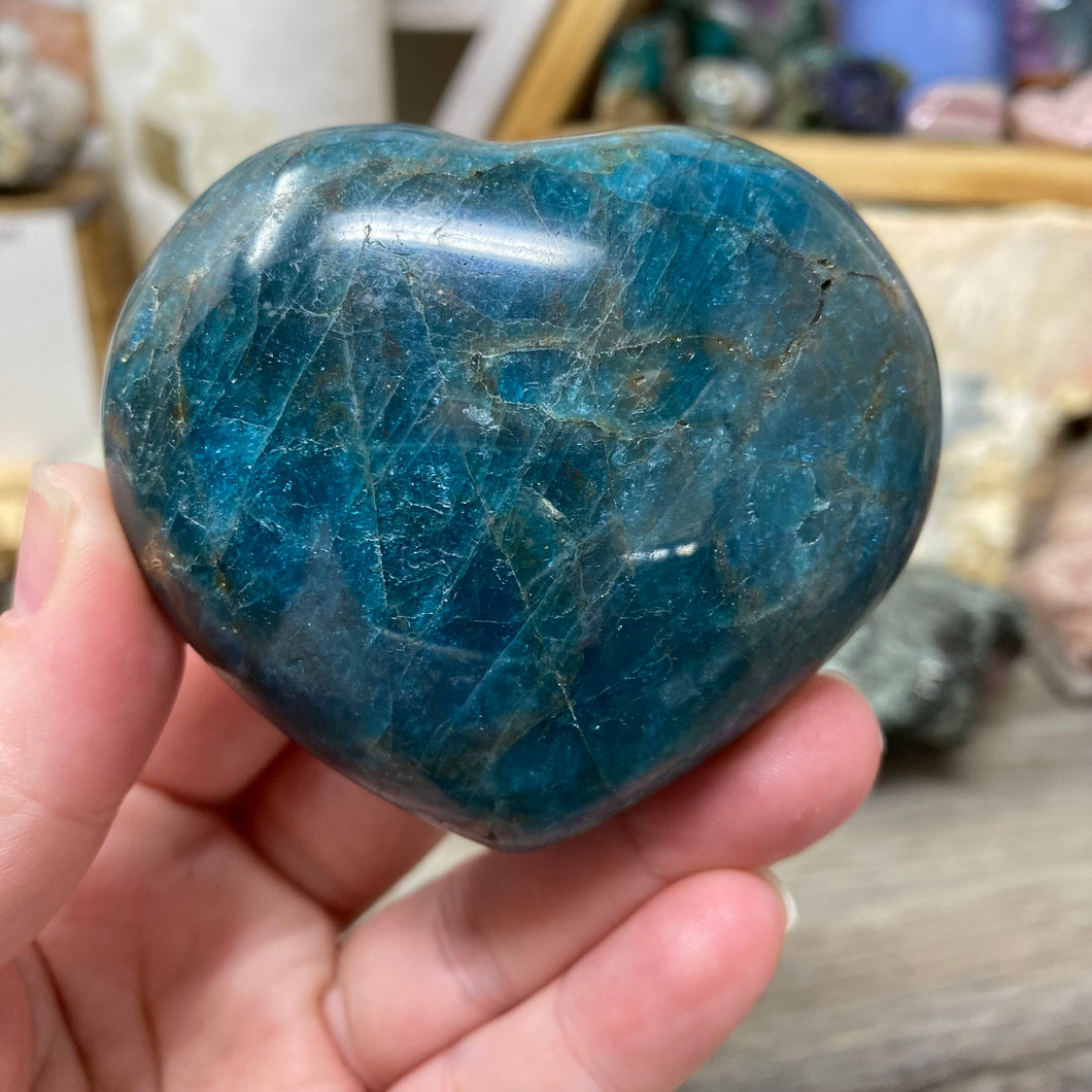 Blue Apatite Large Heart Palm Stone #03