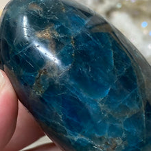 Load image into Gallery viewer, Blue Apatite Large Heart Palm Stone #03
