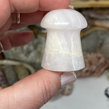 将图像加载到图库查看器中，Pink Calcite / Mangano Calcite Mushroom #01
