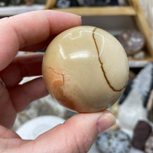 Carica l&#39;immagine nel visualizzatore di Gallery, Polychrome Jasper Sphere #04
