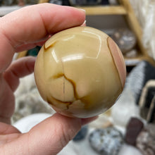 Carica l&#39;immagine nel visualizzatore di Gallery, Polychrome Jasper Sphere #04
