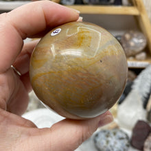 Bild in Galerie-Viewer laden, Polychrome Jasper Sphere #13
