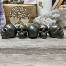 Load image into Gallery viewer, Pyrite 2&quot; Skulls
