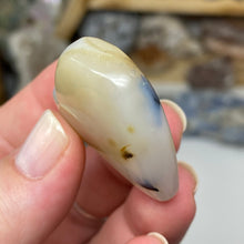 将图像加载到图库查看器中，Dendritic Agate Heart #07
