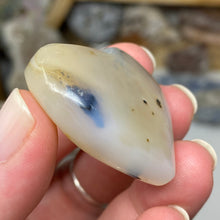 将图像加载到图库查看器中，Dendritic Agate Heart #07
